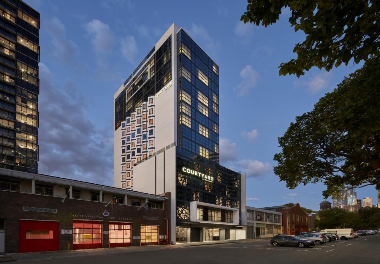 Courtyard By Marriott Melbourne Flagstaff Gardens Hotell Eksteriør bilde