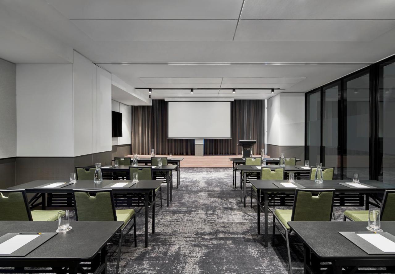 Courtyard By Marriott Melbourne Flagstaff Gardens Hotell Eksteriør bilde