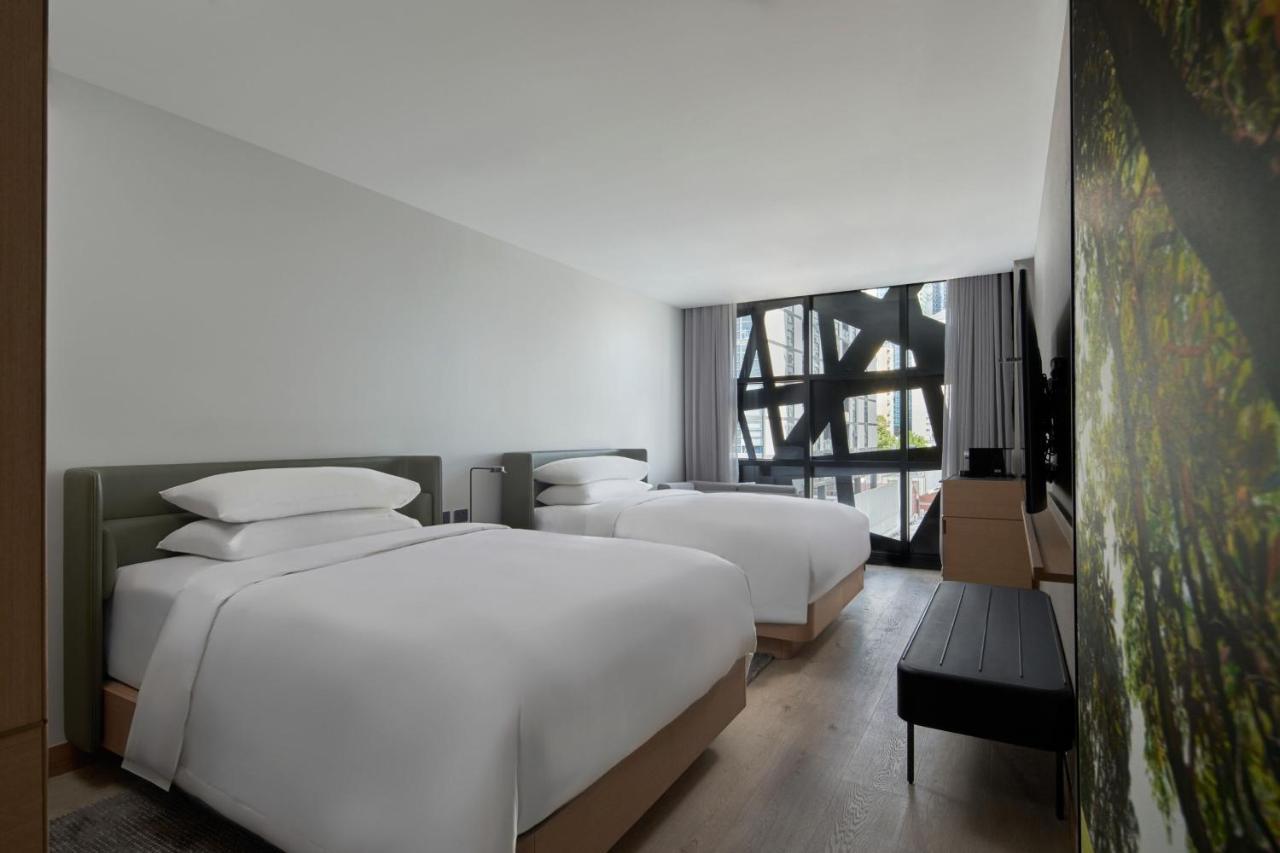 Courtyard By Marriott Melbourne Flagstaff Gardens Hotell Eksteriør bilde