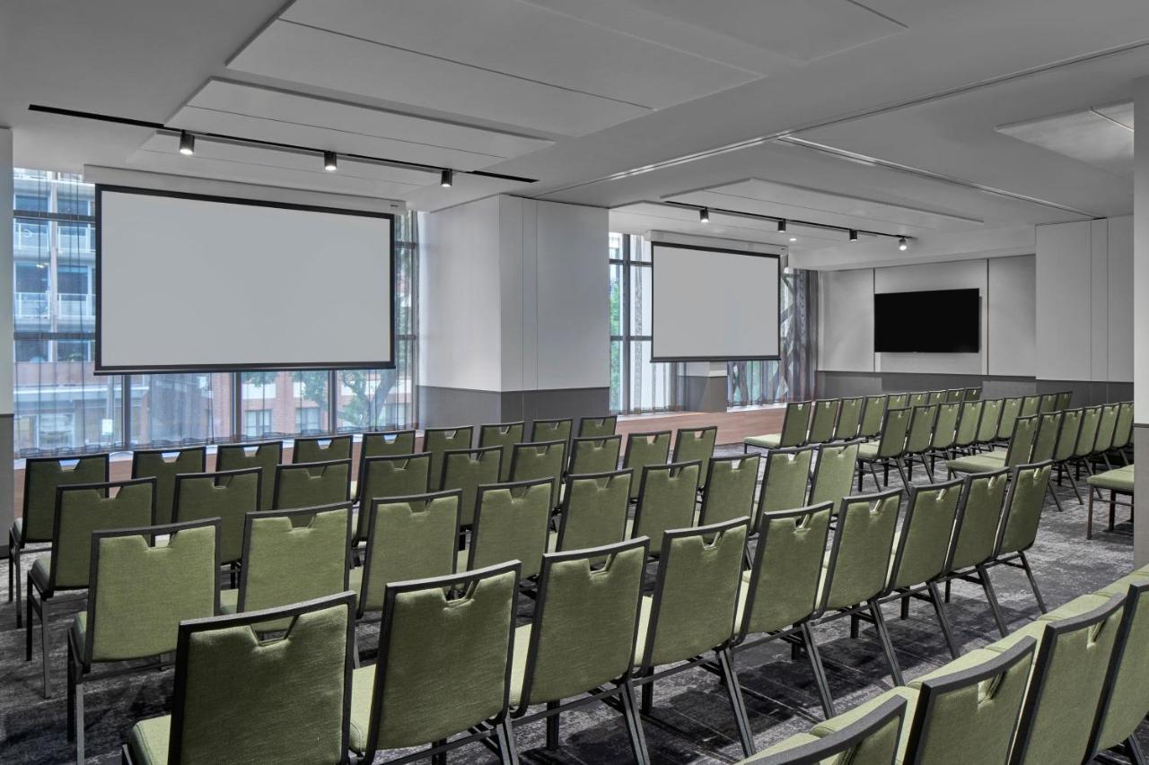 Courtyard By Marriott Melbourne Flagstaff Gardens Hotell Eksteriør bilde